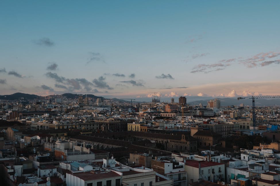 Barcelona érkezési környezete csomaggal utazóknak